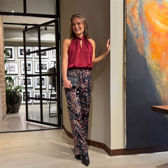 Karmamia Lou Bukser, Melange Noir